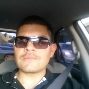 Meet your Posher, Luis